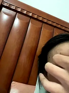 YIBO-QUANG naked in live sex video chat