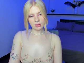 AuroraWanks on webcam for live free nude chat now