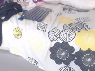 Bonniie-Blossom on webcam for live free nude chat now