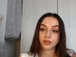 CourtneyKISS on webcam for live free nude chat now