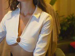 DanielleThomas on webcam for live free nude chat now