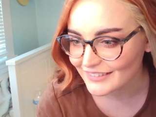 GraceieSunday on webcam for live free nude chat now
