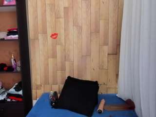 Hannaa32 on webcam for live free nude chat now