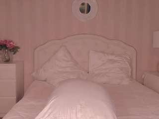 idealovnet on webcam for live free nude chat now