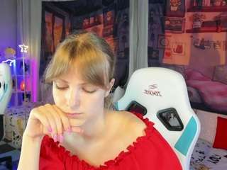 MayaWhisper on webcam for live free nude chat now
