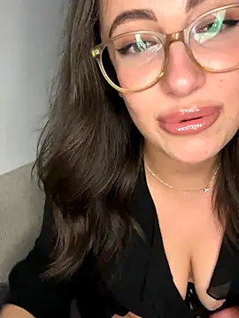 Mina_Khalifa naked in live sex video chat