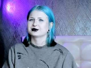 sexy-goth on webcam for live free nude chat now