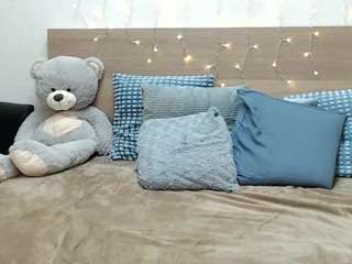 SopheyMoon23 on webcam for live free nude chat now