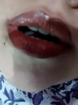 Srishtijain51 naked in live sex video chat