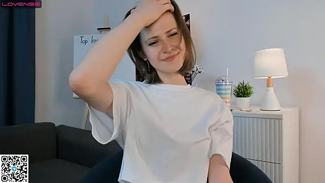 TheaCannon naked in live sex video chat