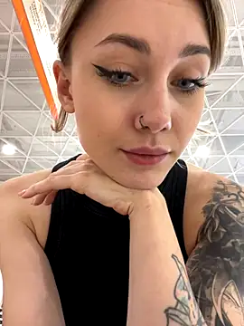 baby_brownie naked in live sex video chat