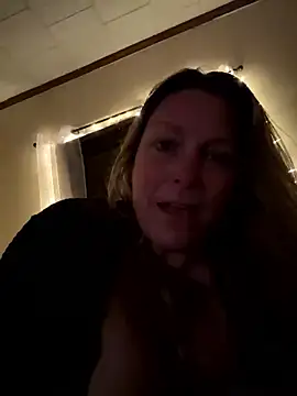 bigtitslivetofuck naked in live sex video chat