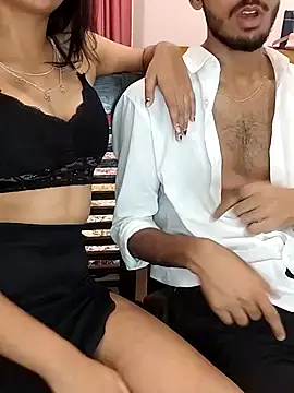 Jack_Jilly naked in live sex video chat