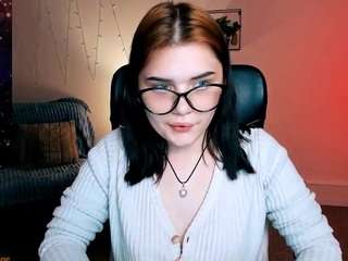 katarina-feel on webcam for live free nude chat now