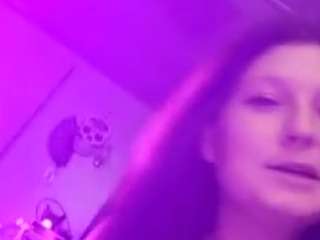 kitty1997 on webcam for live free nude chat now