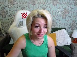 MarieWagner on webcam for live free nude chat now