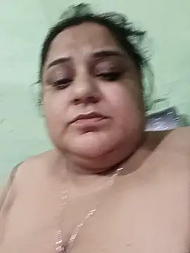 Naughty-Alia naked in live sex video chat