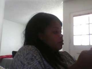 talulah007 on webcam for live free nude chat now