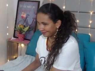 cherlyn707rs on webcam for live free nude chat now