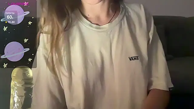 cute_Evi naked in live sex video chat