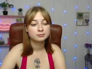 ErikaFanks on webcam for live free nude chat now