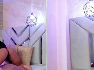 Evaa-Bailey on webcam for live free nude chat now