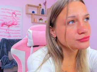 KathyFoxx on webcam for live free nude chat now