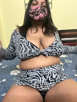 kinkychidiya_ naked in live sex video chat