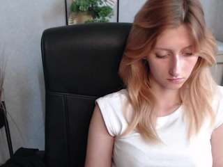 LunaxDelight on webcam for live free nude chat now
