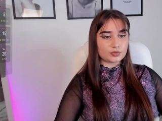 Medusa Stroker on webcam for live free nude chat now