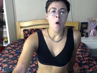 SandraEvans on webcam for live free nude chat now