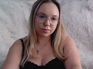 SiennaExtasy on webcam for live free nude chat now
