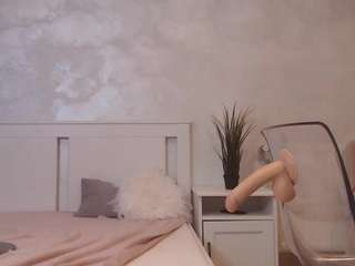 SusieKam on webcam for live free nude chat now