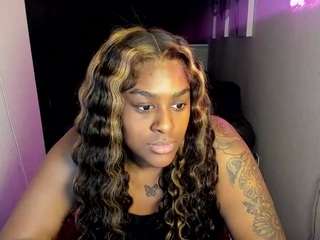 Sweet-tooth on webcam for live free nude chat now