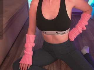Zararra on webcam for live free nude chat now