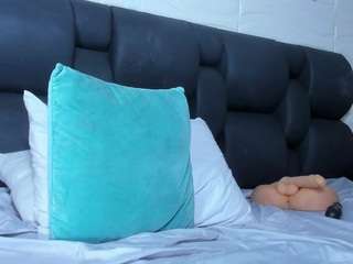 alessianii69 on webcam for live free nude chat now