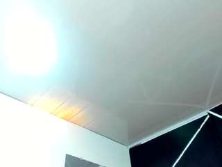 AliceDuboiss on webcam for live free nude chat now
