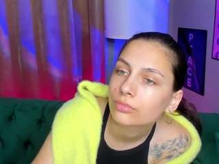 Amy-Turner on webcam for live free nude chat now