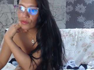 Angel-lineage on webcam for live free nude chat now