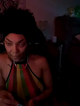 butterflybootyy naked in live sex video chat