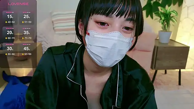 cohaku_329 naked in live sex video chat