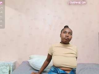 Colombianebony on webcam for live free nude chat now