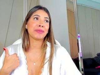 Isabela Diaz , ✨❤ on webcam for live free nude chat now