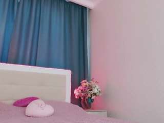 Izzyoffic on webcam for live free nude chat now
