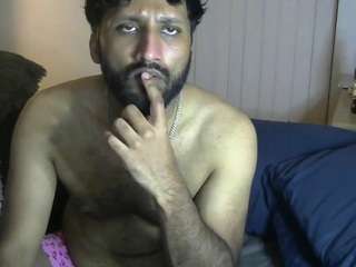 lelstaruu on webcam for live free nude chat now