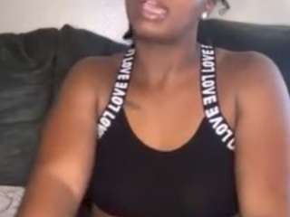 LoveMe16 on webcam for live free nude chat now