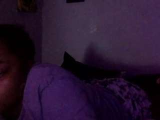 Prettiekittie25 on webcam for live free nude chat now