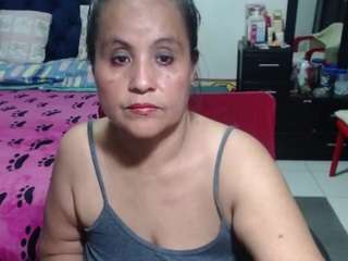 Samy-mature on webcam for live free nude chat now