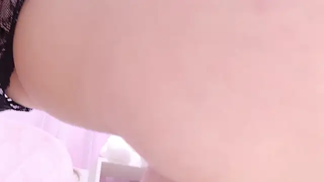 vv-Mana-vv naked in live sex video chat