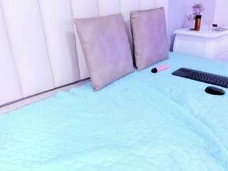 Anahiz-Coleman on webcam for live free nude chat now